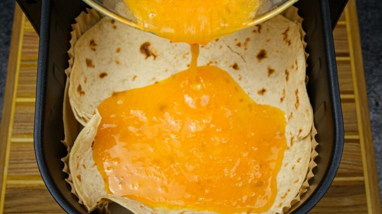Diese geniale Methode verwandelt Tortilla und Eier in ein himmlisches Frühstück …