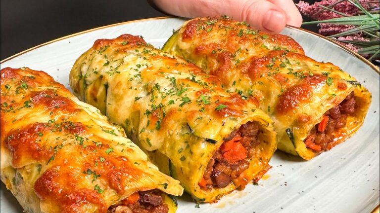 3 einfache Zutaten für ein tägliches Kartoffel-Zucchini-Ei-Gericht, das begeistert!