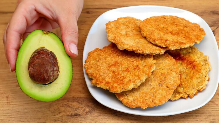 Kreiere 1 leckeres Frühstück mit Avocado und Haferflocken in nur 10 Minuten!